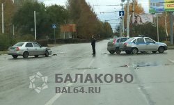 На площади у администрации г. Балаково произошло ДТП